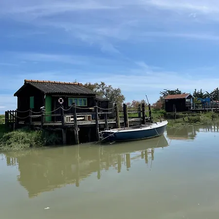 펜션 Mobilhome Close To The Pool - Cc110 Siblu Les Charmettes *