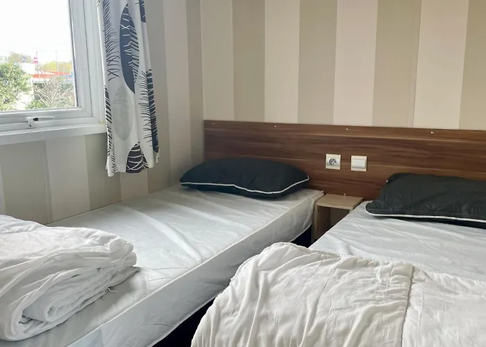 Mobilhome Close To The Pool - Cc110 Siblu Les Charmettes 펜션 *